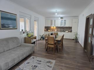 Недвижимость - Дома, дачи и виллы - ДОМ В ТЕМЕРИНЕ, 147 м²