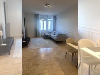 Недвижимость - Квартиры и апартаменты - 3-КОМНАТНАЯ КВАРТИРА, 68 м²