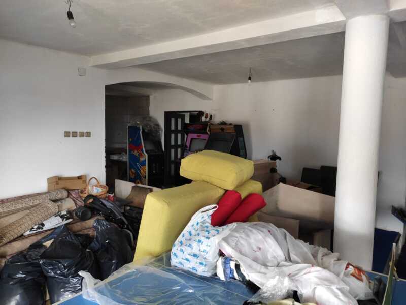 Недвижимость - Дома, дачи и виллы - Дом 230 кв.м., участок 5 соток. Трстеник