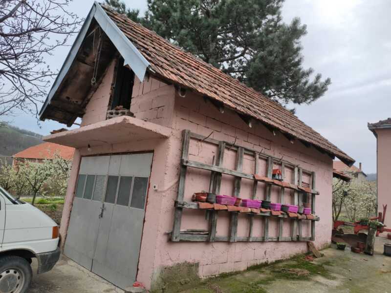 Недвижимость - Дома, дачи и виллы - Два дома 60 и 116 кв.м., 124,5 сотки. 