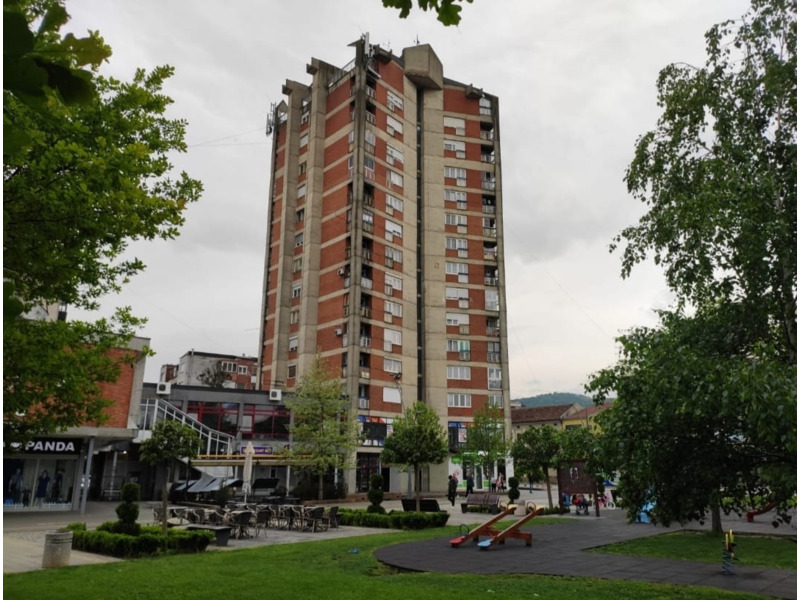 Недвижимость - Квартиры и апартаменты - 2-х комнатная квартира 60 кв.м., Трстеник