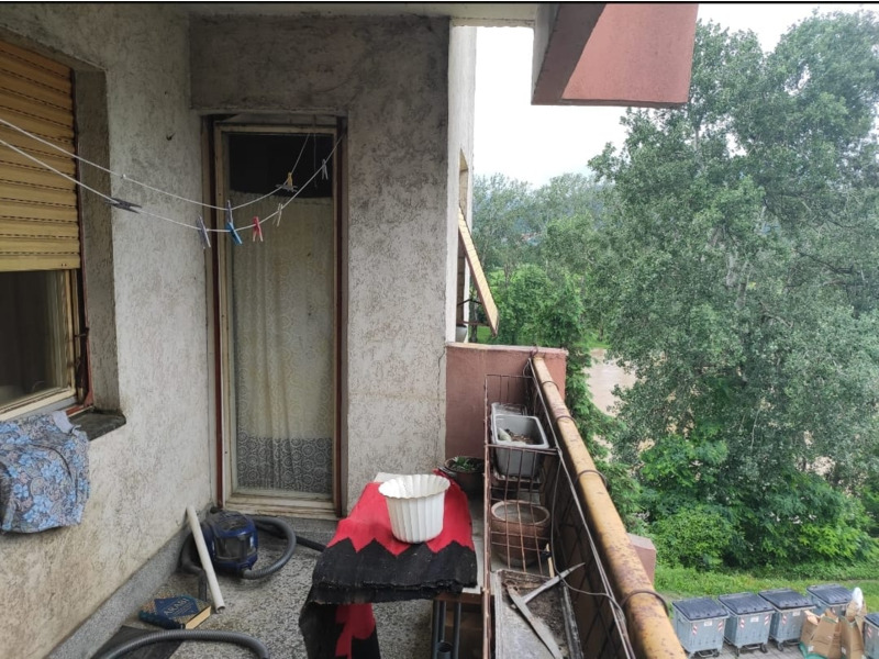 Недвижимость - Квартиры и апартаменты - 3-х комнатная квартира 71 кв.м., с видом на реку 