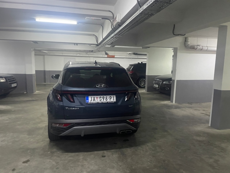 Транспорт и запчасти - Легковые автомобили - Продается Hyundai Tucson 1.6 л., Россия