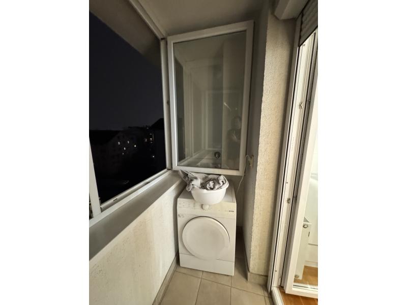 Недвижимость - Квартиры и апартаменты - 4-КОМНАТНАЯ КВАРТИРА, 100 м²