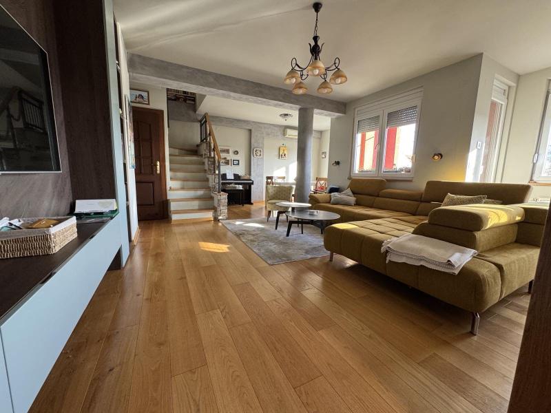 Недвижимость - Квартиры и апартаменты - 4-КОМНАТНАЯ КВАРТИРА, 100 м²