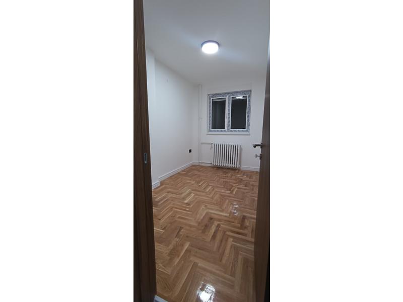Недвижимость - Квартиры и апартаменты - 3-КОМНАТНАЯ КВАРТИРА, 51 м²