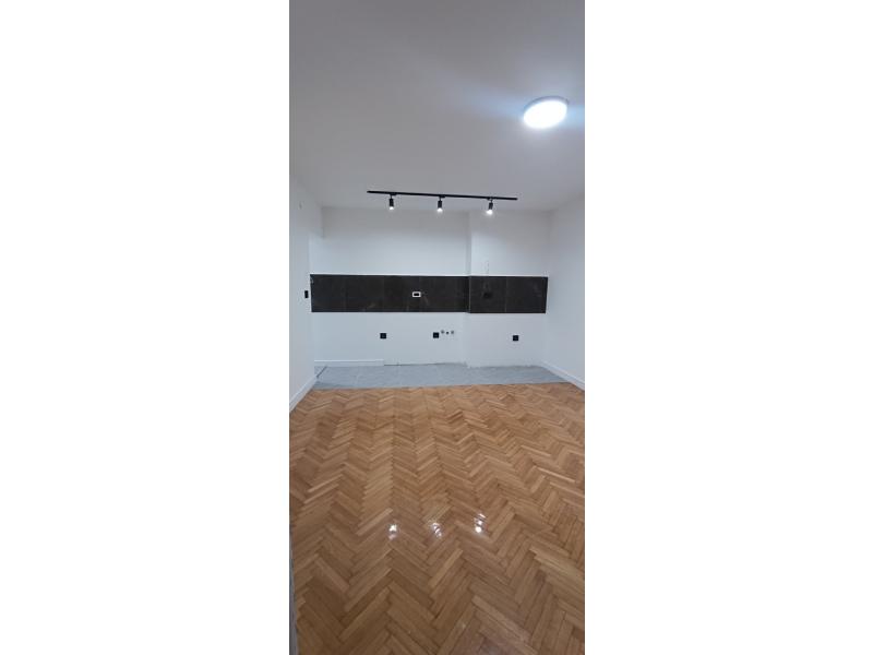 Недвижимость - Квартиры и апартаменты - 3-КОМНАТНАЯ КВАРТИРА, 51 м²