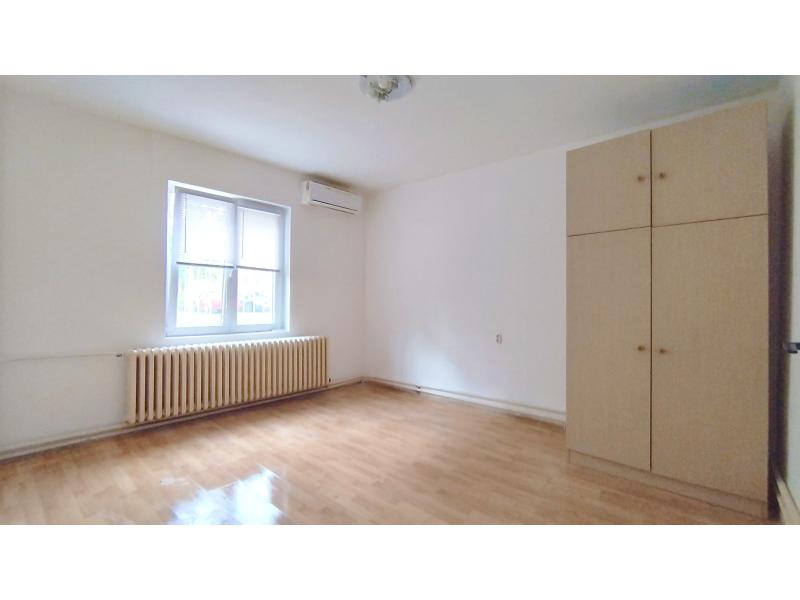 Недвижимость - Квартиры и апартаменты - ОДНОКОМНАТНАЯ КВАРТИРА, 29 м²