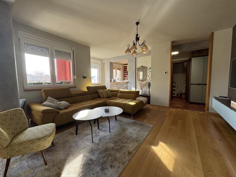 Недвижимость - Квартиры и апартаменты - 4-КОМНАТНАЯ КВАРТИРА, 100 м²