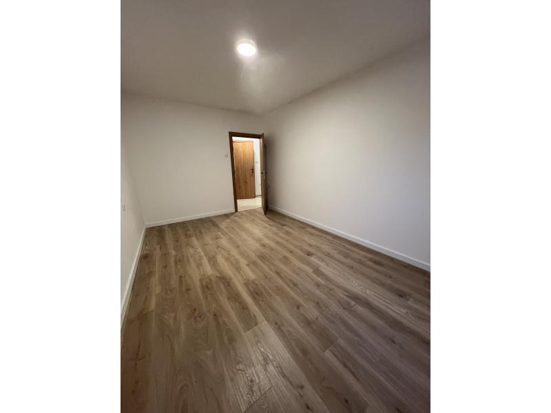 Недвижимость - Квартиры и апартаменты - 3-КОМНАТНАЯ КВАРТИРА, 53 м²