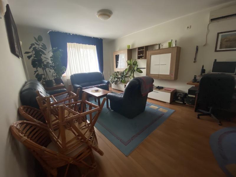 Недвижимость - Дома, дачи и виллы - ДОМ В СРЕМСКОЙ КАМЕНИЦЕ, 147м²