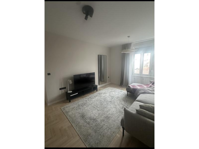 Недвижимость - Квартиры и апартаменты - 3-КОМНАТНАЯ КВАРТИРА, 68 м²